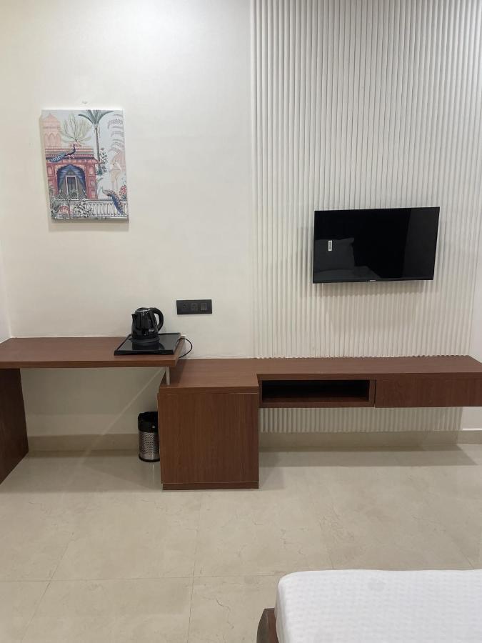 The Kedar Resort Mathura Esterno foto